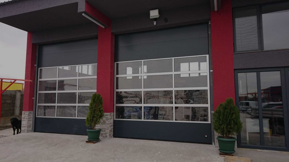 Индустриални Врати